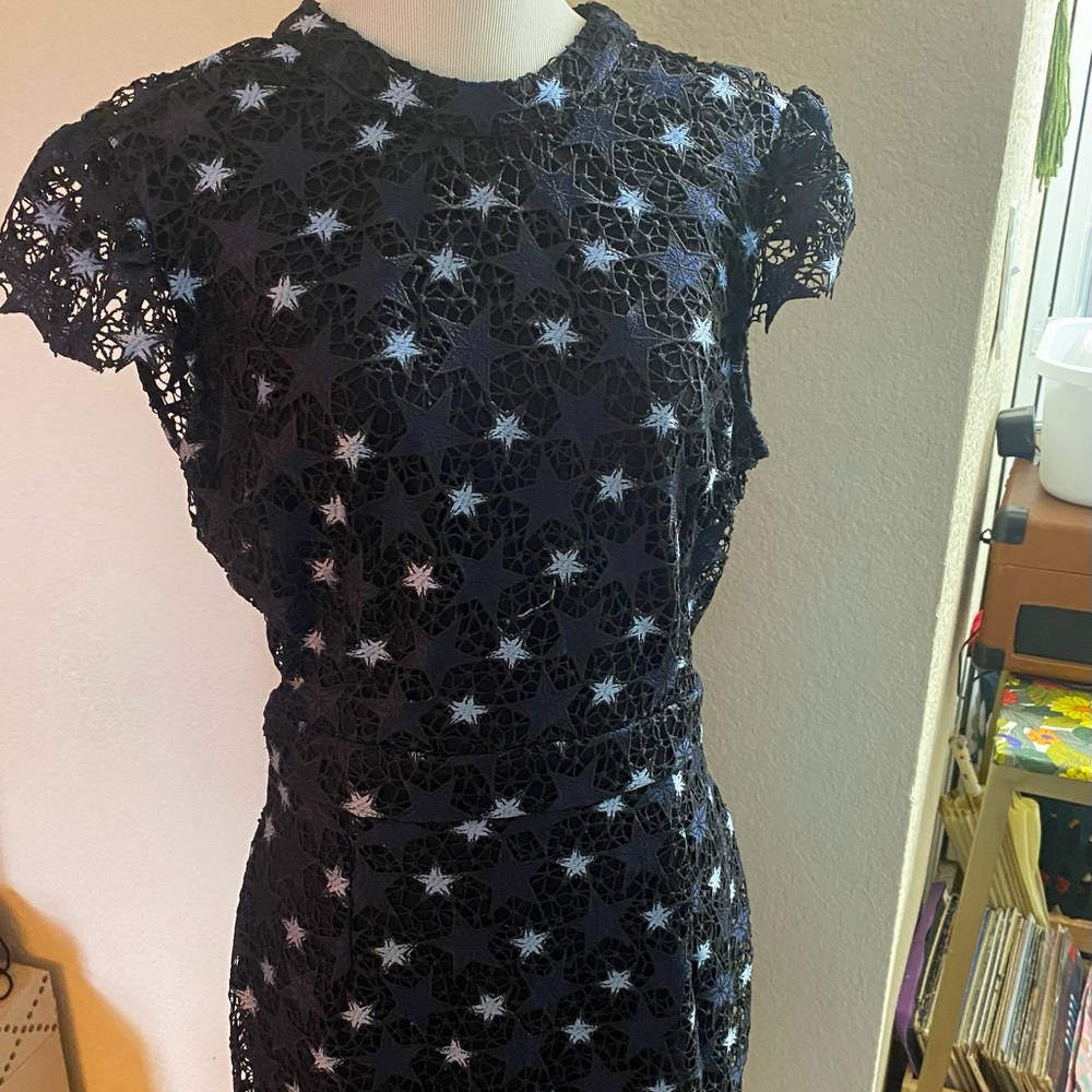 NWT Romeo and Juliet fitted Star dress